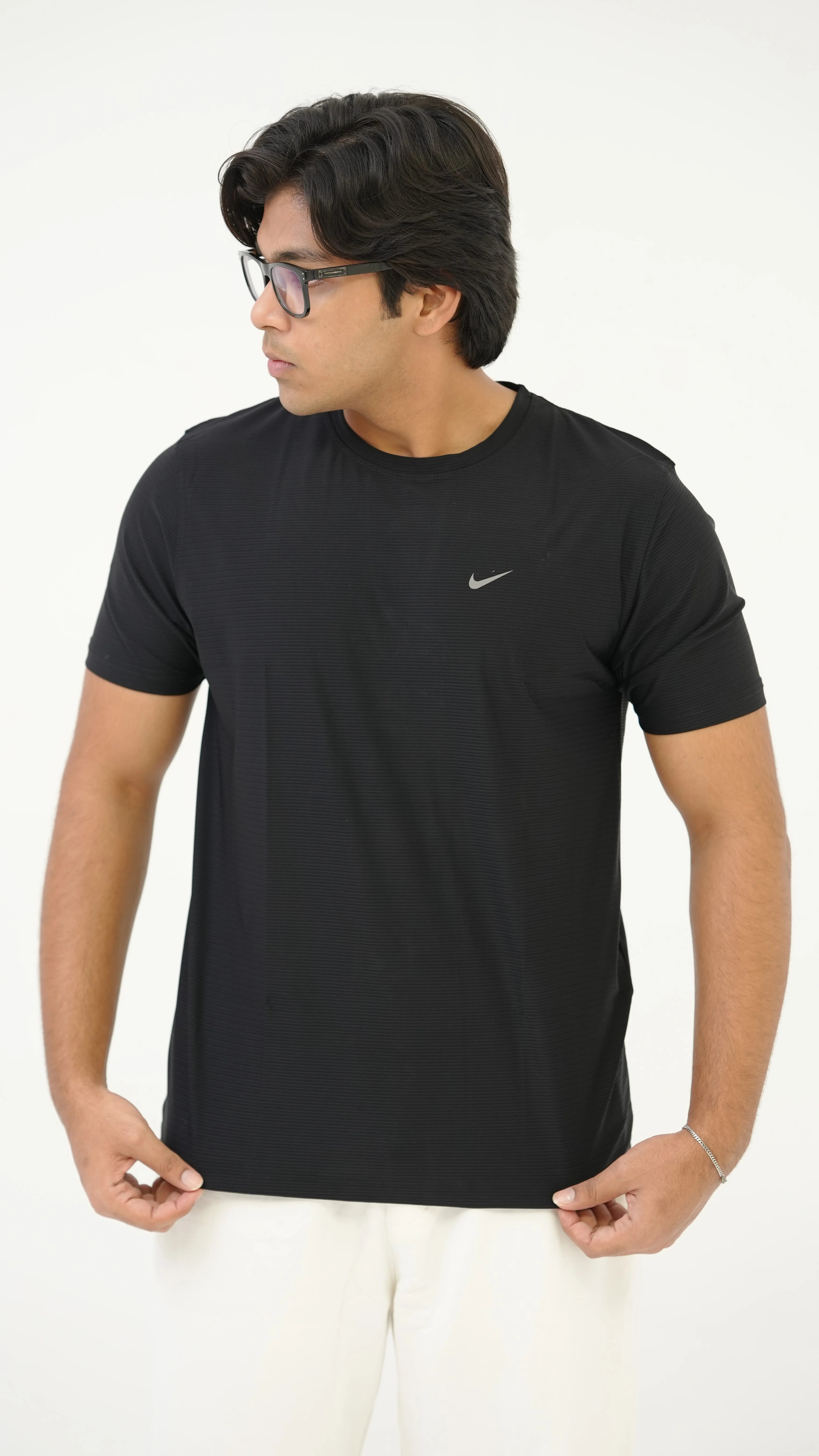 Nike - Pulse Fit Dry Wear Tshirt