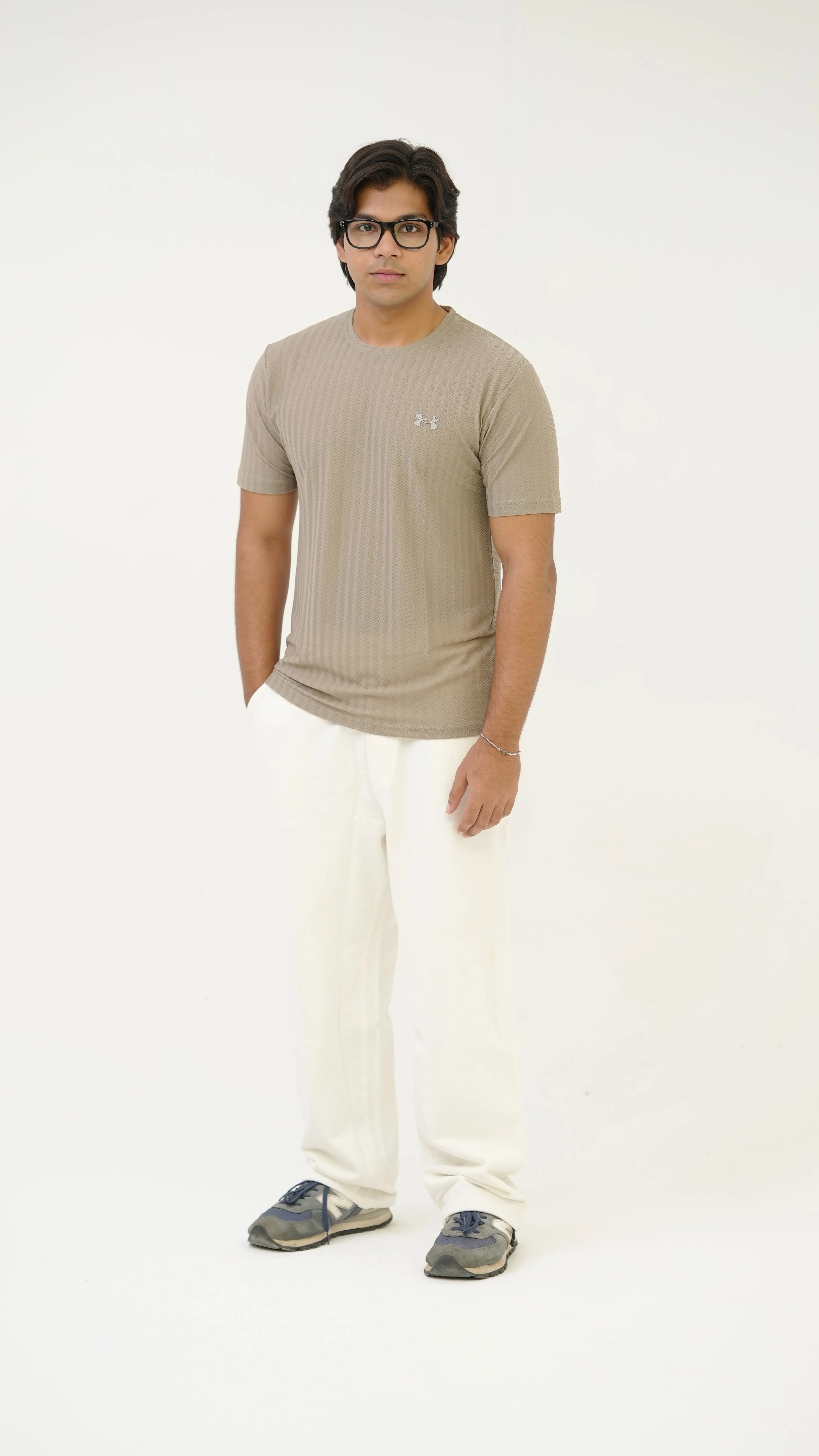 Under Armour - Swift Dry Active Wear - Stone Beige