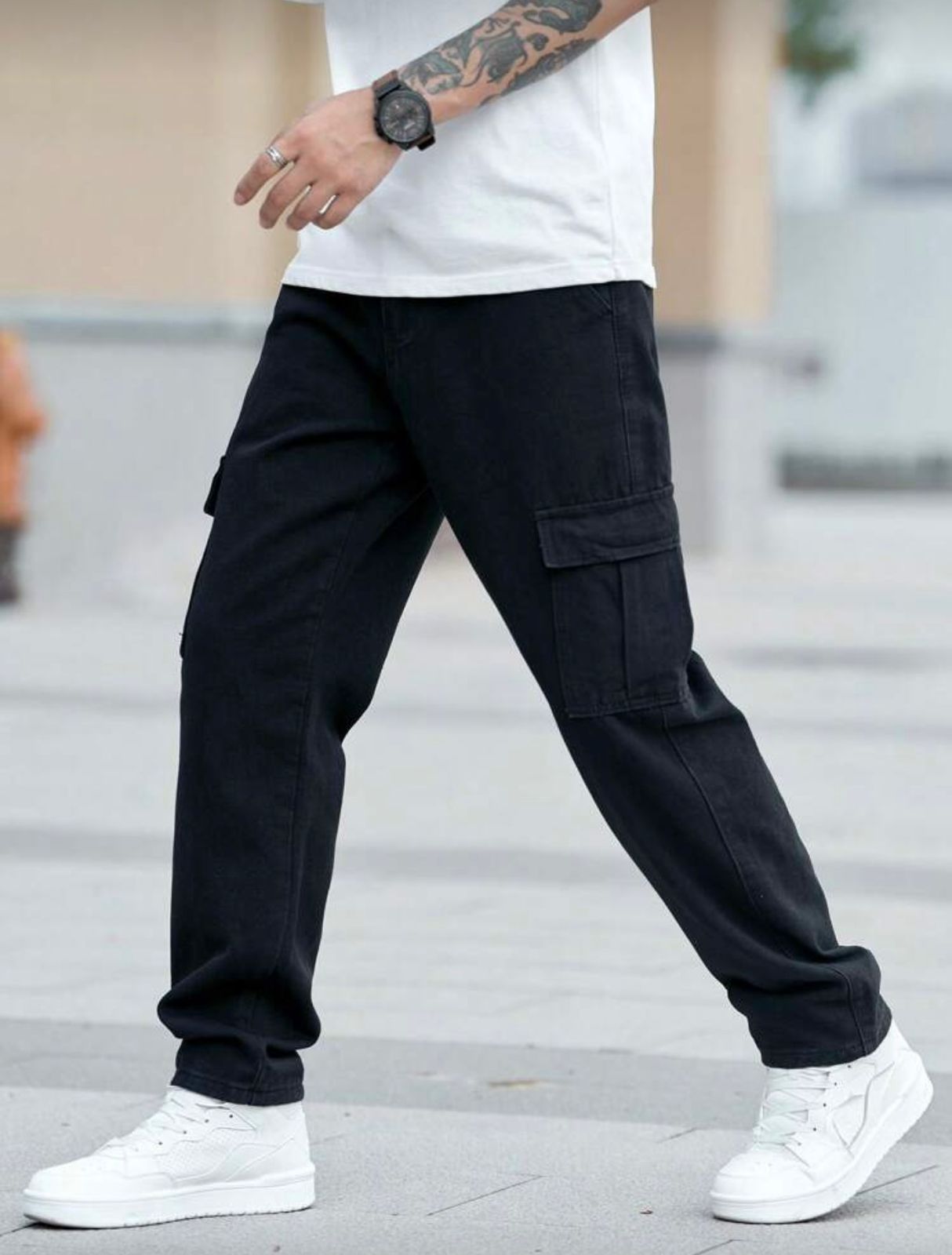 Men Baggy Cargo Jeans (Black)